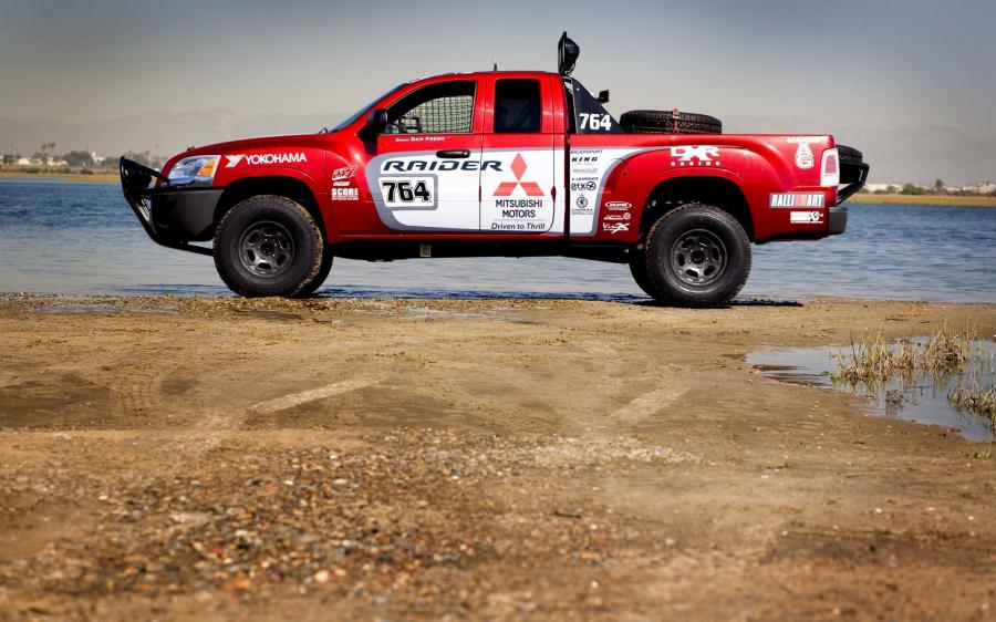  Mitsubishi Baja Raider 2006 года  (фото 9 из 39)